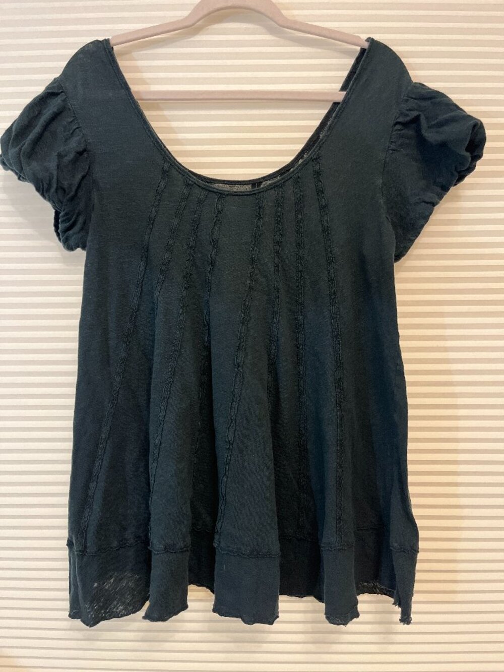 Free People We The Free Star Top Washed Black Boho Puff Sleeve Size L